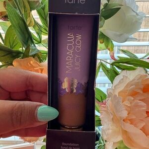 Tarte Maracuja Juicy Glow Foundation - Purple and Gold 48N TAN